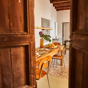 https://casa-carlazzo.it-lombardy.com