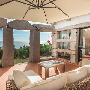 https://ville-di-rocca-santelmo.in-sardinia.net